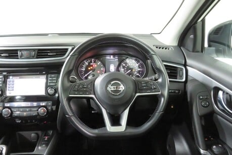 Nissan Qashqai DCI TEKNA Image 29