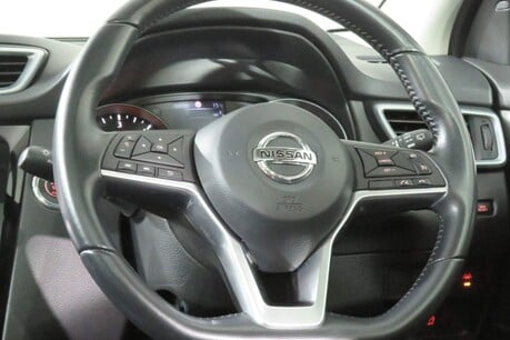 Nissan Qashqai DCI TEKNA Image 41