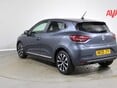 Renault Clio ICONIC TCE 6