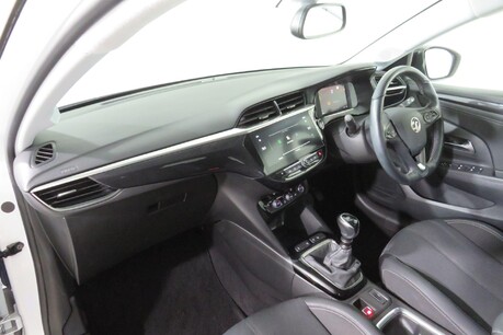 Vauxhall Corsa ELITE NAV PREMIUM Image 3