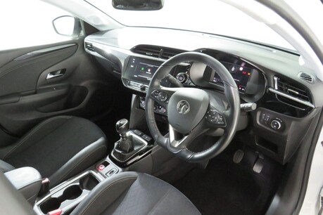 Vauxhall Corsa ELITE NAV PREMIUM Image 34