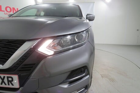 Nissan Qashqai DIG-T ACENTA PREMIUM Image 16