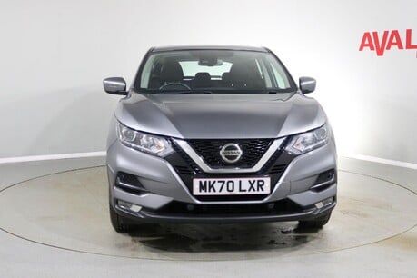 Nissan Qashqai DIG-T ACENTA PREMIUM Image 6