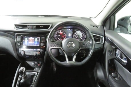 Nissan Qashqai DIG-T ACENTA PREMIUM Image 33