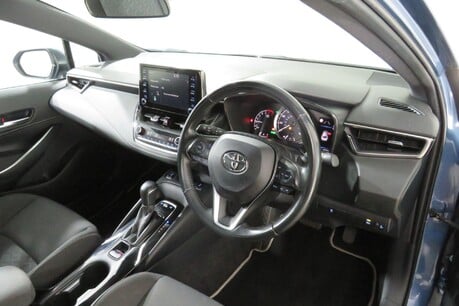 Toyota Corolla VVT-I ICON Image 44