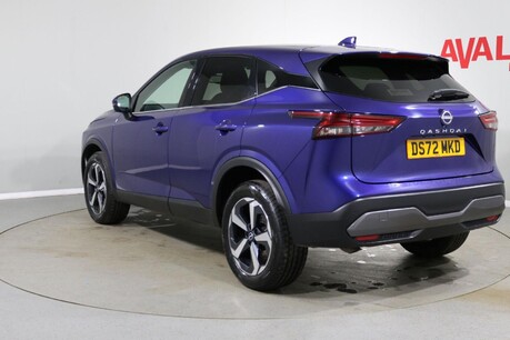 Nissan Qashqai DIG-T N-CONNECTA MHEV Image 6