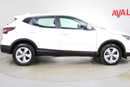 Nissan Qashqai DIG-T ACENTA PREMIUM Image 11