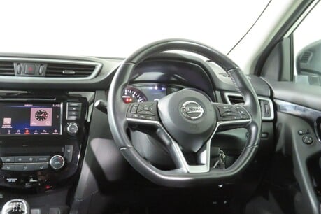 Nissan Qashqai DIG-T ACENTA PREMIUM Image 41