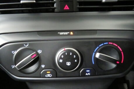 Hyundai i20 T-GDI ELEMENT Image 23