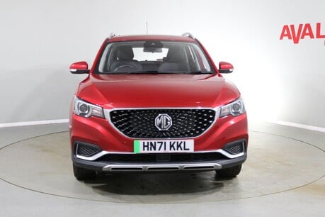 MG ZS EXCLUSIVE Image 4