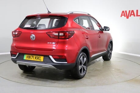 MG ZS EXCLUSIVE Image 9