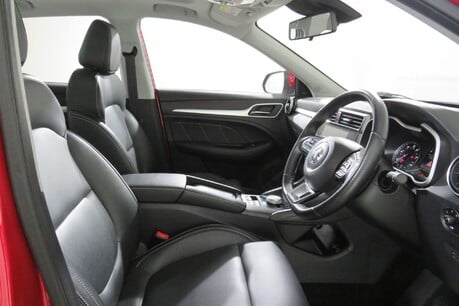 MG ZS EXCLUSIVE Image 17