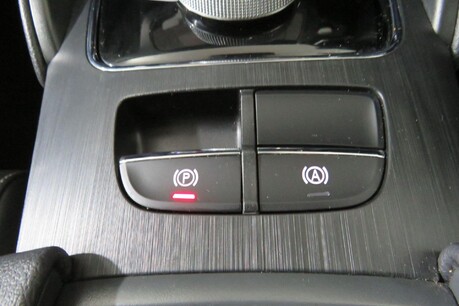 MG ZS EXCLUSIVE Image 25