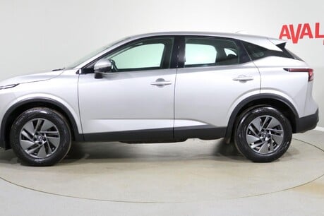 Nissan Qashqai DIG-T ACENTA PREMIUM MHEV Image 4