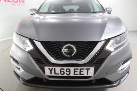 Nissan Qashqai DIG-T N-CONNECTA Image 12