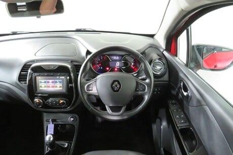 Renault Captur DYNAMIQUE S NAV DCI Image 39