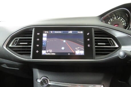 Peugeot 308 HDI ACTIVE Image 21