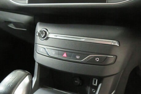 Peugeot 308 HDI ACTIVE Image 25