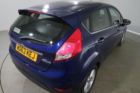 Ford Fiesta ZETEC Image 13