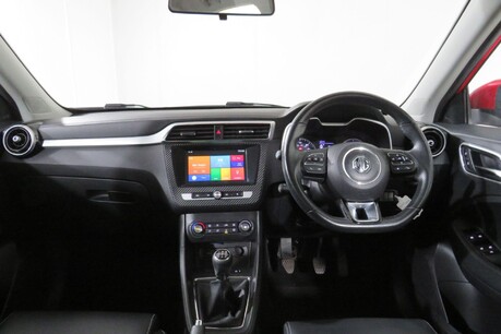 MG ZS EXCLUSIVE Image 21