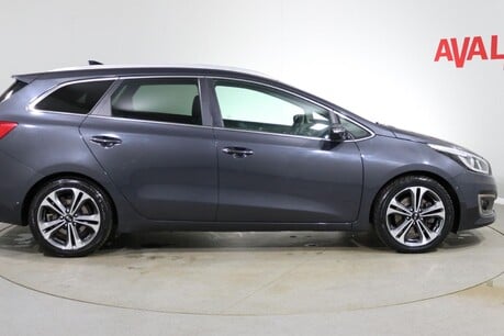 Kia Ceed CRDI 4 ISG Image 10