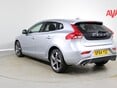 Volvo V40 D3 R-DESIGN 4