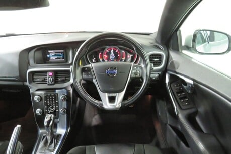 Volvo V40 D3 R-DESIGN Image 19