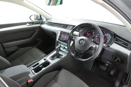 Volkswagen Passat SE BUSINESS TDI BLUEMOTION TECHNOLOGY DSG Image 19