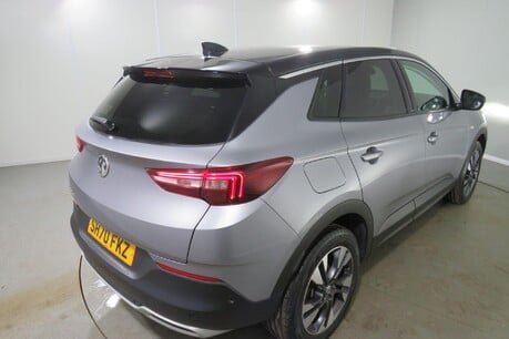 Vauxhall Grandland X SRI NAV Image 10