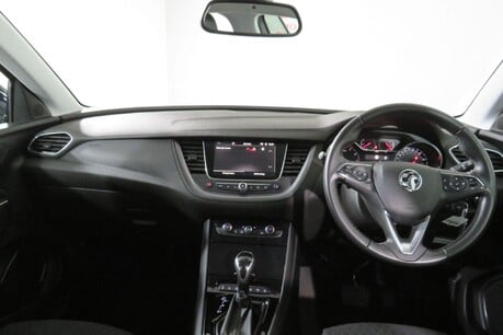 Vauxhall Grandland X SRI NAV Image 16