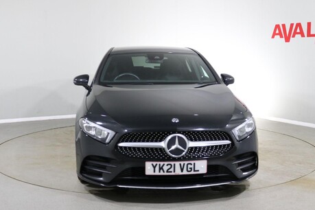 Mercedes-Benz A Class A 200 AMG LINE EXECUTIVE Image 6