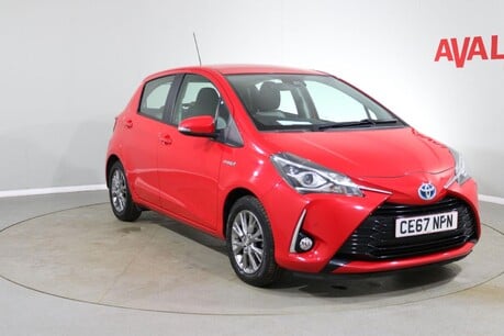 Toyota Yaris VVT-I ICON TECH Image 1