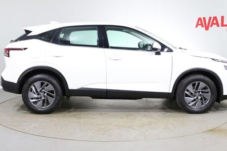 Nissan Qashqai DIG-T ACENTA PREMIUM MHEV Image 8