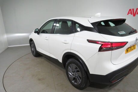 Nissan Qashqai DIG-T ACENTA PREMIUM MHEV Image 13