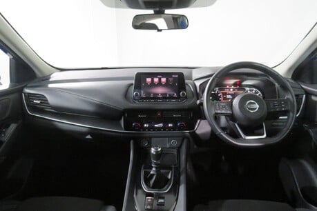 Nissan Qashqai DIG-T ACENTA PREMIUM MHEV Image 14