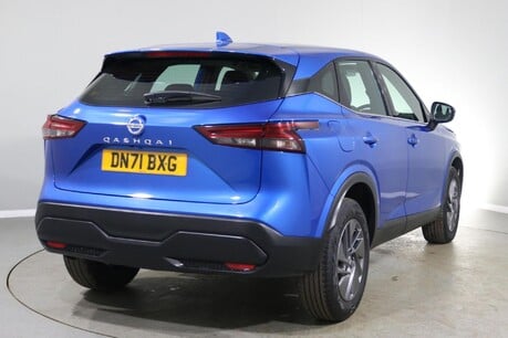 Nissan Qashqai DIG-T ACENTA PREMIUM MHEV Image 9