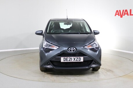 Toyota Aygo VVT-I X-PLAY TSS Image 3