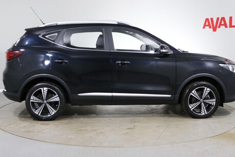 MG ZS EXCLUSIVE Image 8