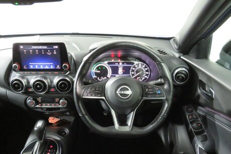 Nissan Juke TEKNA Image 38