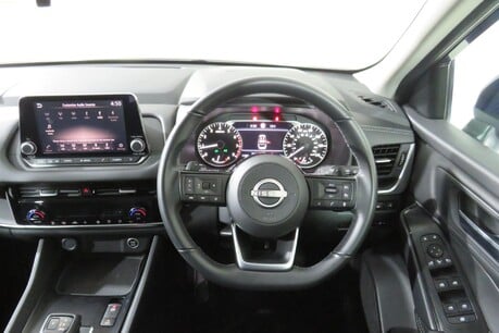 Nissan Qashqai DIG-T ACENTA PREMIUM DCT MHEV Image 36