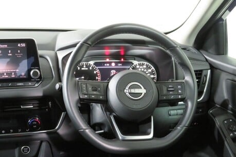 Nissan Qashqai DIG-T ACENTA PREMIUM DCT MHEV Image 37