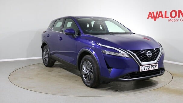 Nissan Qashqai DIG-T ACENTA PREMIUM DCT MHEV Service History