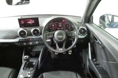 Audi Q2 TFSI S LINE Image 34