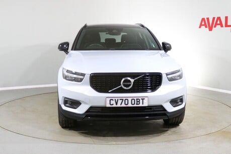 Volvo XC40 T3 R-DESIGN Image 6