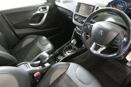 Peugeot 2008 PURETECH S/S ALLURE Image 14