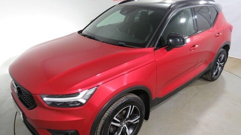 Volvo XC40 T3 R-DESIGN Interior