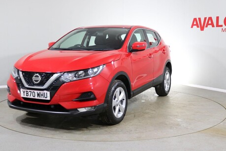 Nissan Qashqai DIG-T ACENTA PREMIUM Image 4