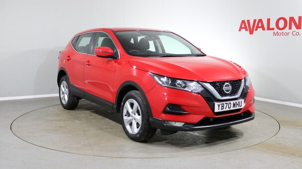 Nissan Qashqai DIG-T ACENTA PREMIUM Service History