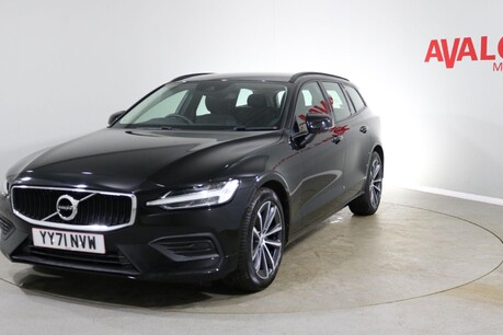 Volvo V60 B3 MOMENTUM MHEV Image 5