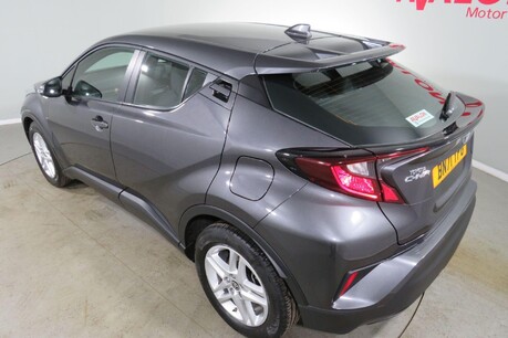 Toyota C-HR ICON Image 8